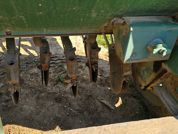 john-deere-8000-image-8