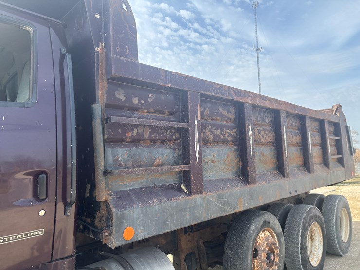 1999-sterling-l9513-image-47