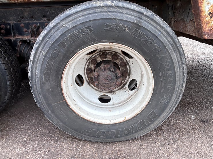 2003-international-7400-image-70