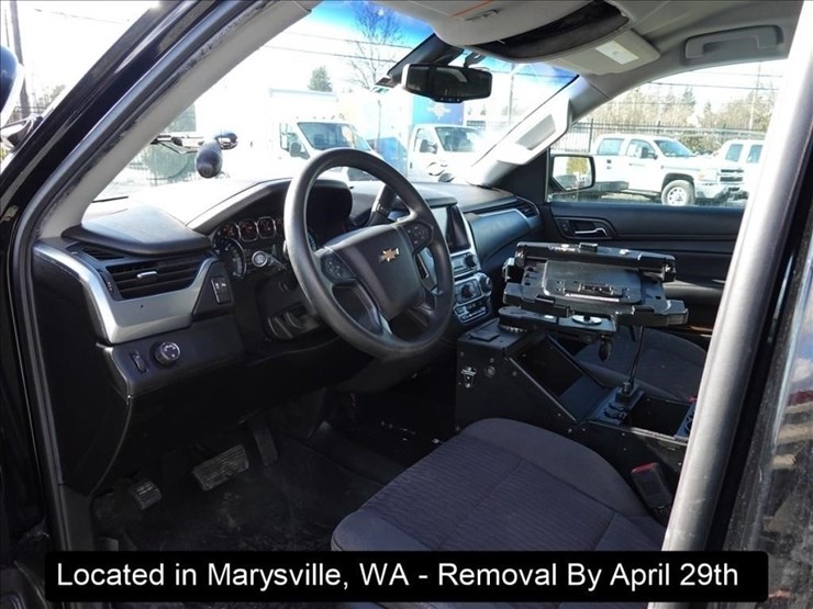 2018-chevrolet-tahoe-image-8