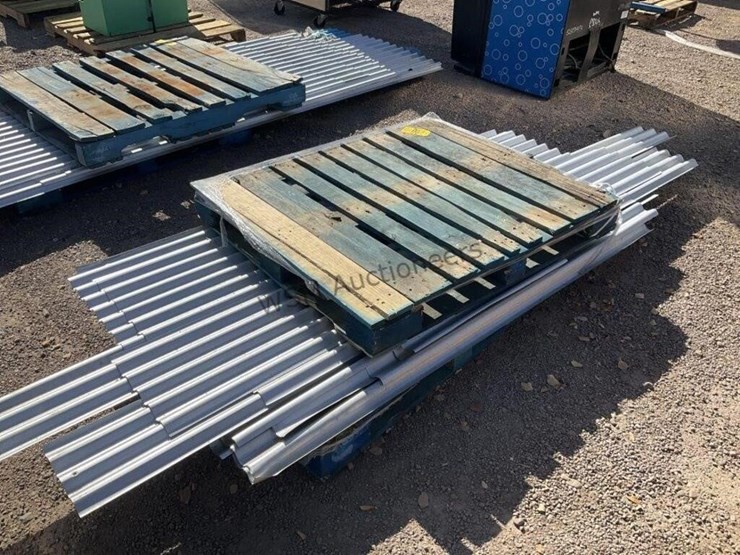 pallet-of-asst-steel-siding-/-roofing-image-2