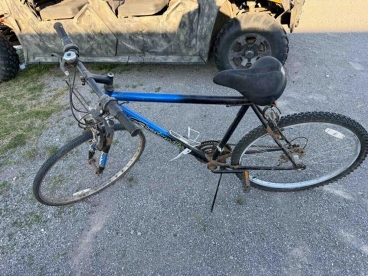 roadmaster-bicycle-image-1