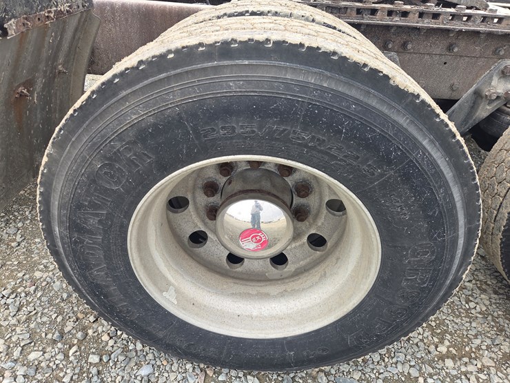 2005-kenworth-t600-image-89