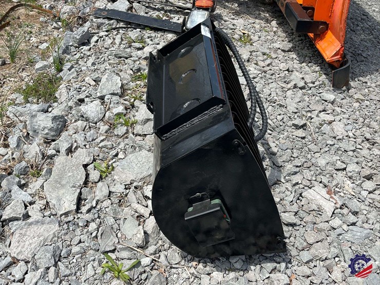 unused-2026-ce-36"-mixing-bucket-attachment-image-6