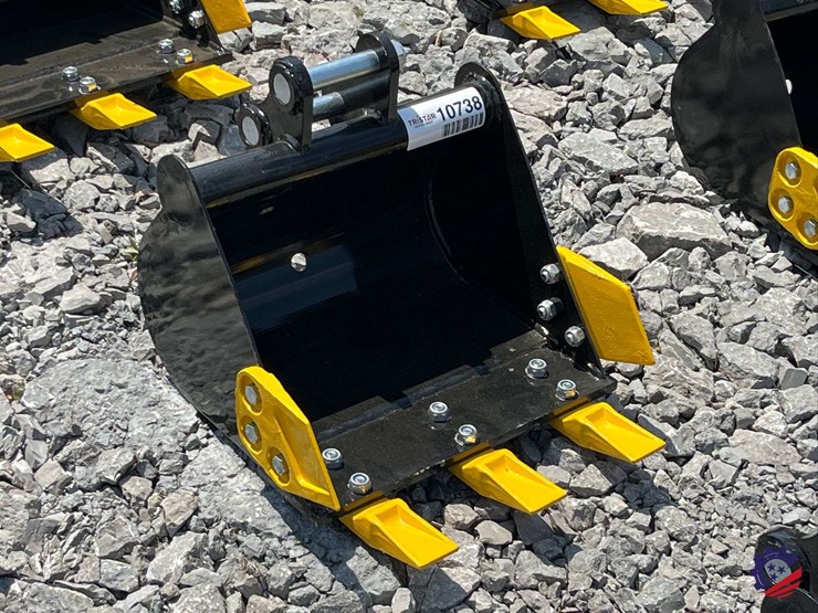 unused-2026-ce-16"-toothed-bucket-image-7