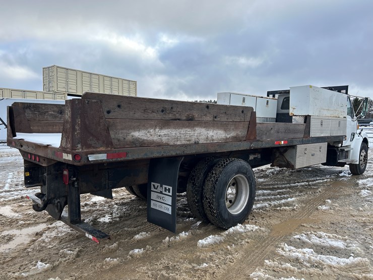 2001-massey-ferguson-8-image-5