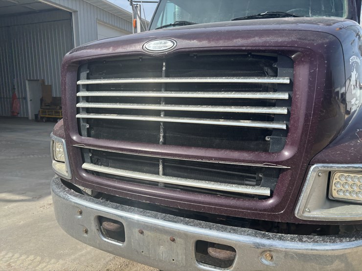 1999-sterling-l9513-image-11