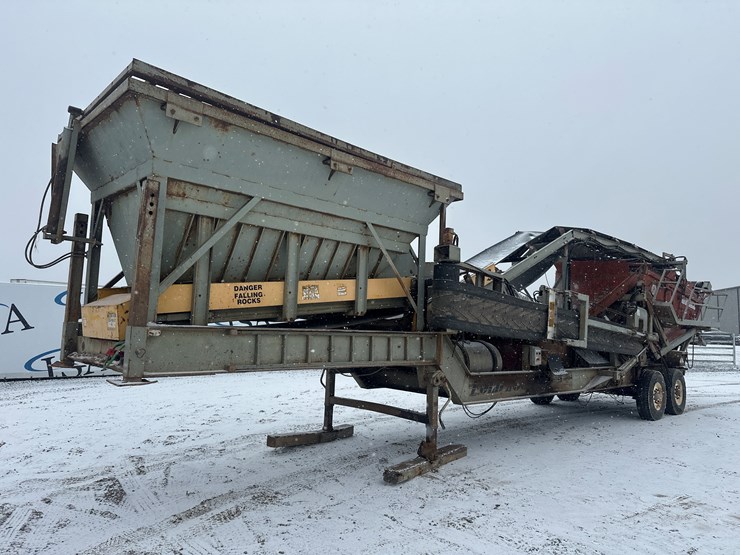 massey-ferguson-8-image-1