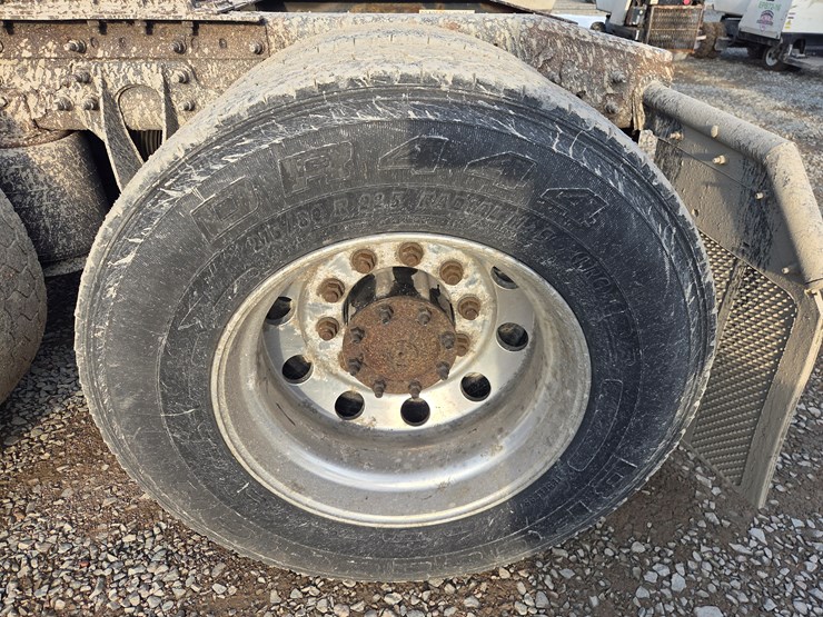 2013-international-prostar-image-82