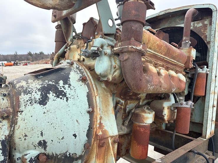 massey-ferguson-8-image-24