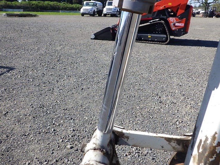 takeuchi-tb260-image-18