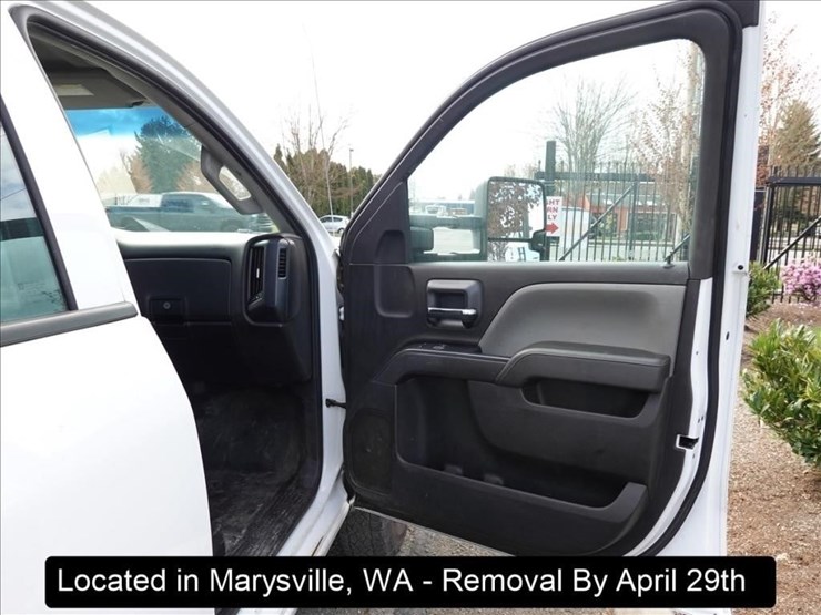 2019-chevrolet-3500-image-11