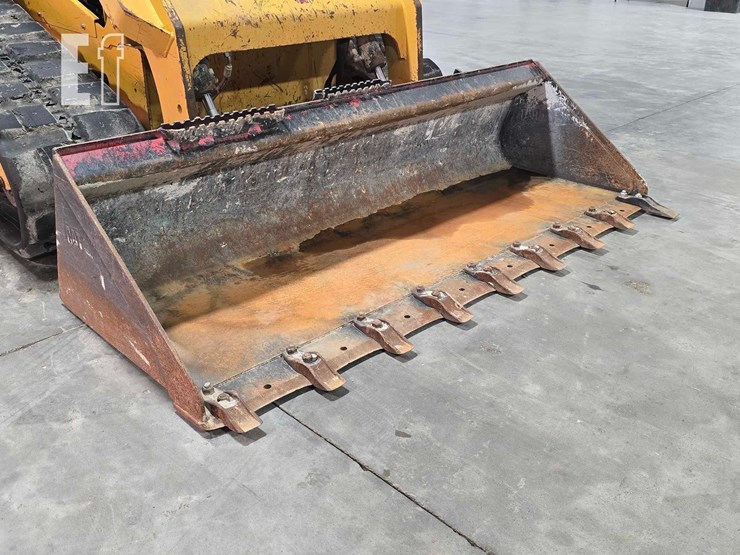 2022-caterpillar-289d3-image-10