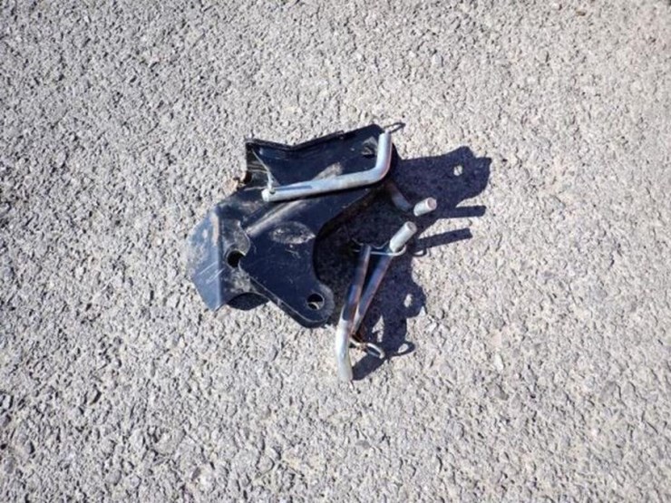 unused-western-impact-6-ft-utv-v-plow-image-15