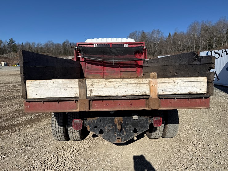 2000-gmc-t6500-image-4