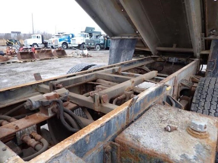 2006-ford-f650-xlt-image-52