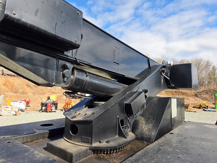 massey-ferguson-8-image-19