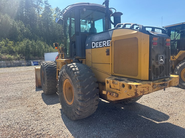 2005-deere-544j-image-3