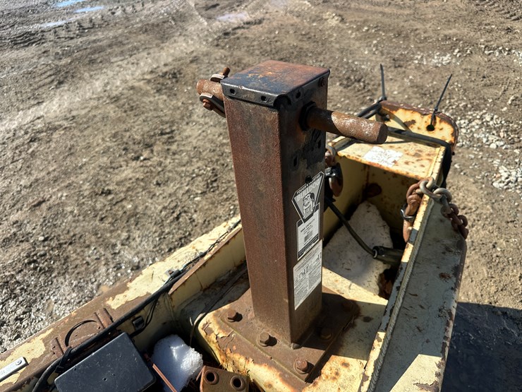 #60115-•-ingersoll-rand-1070-towable-air-compressor-image-11