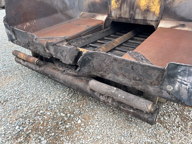 caterpillar-ap-600d-image-11