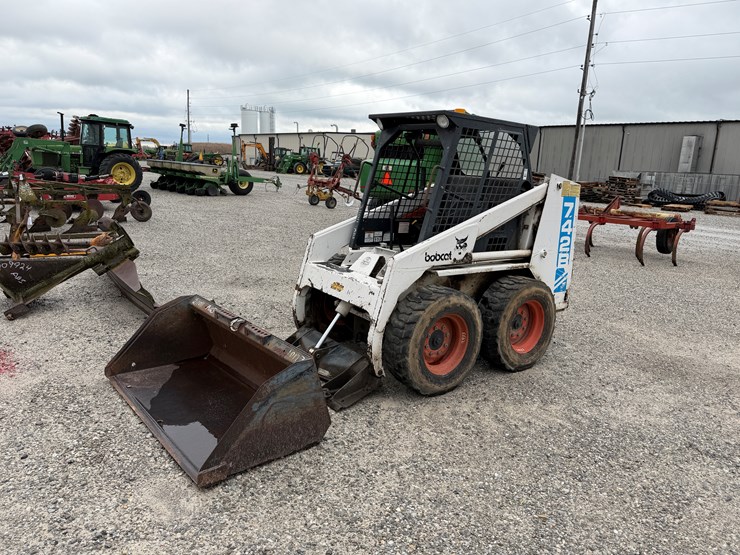 1993-bobcat-742b-image-1