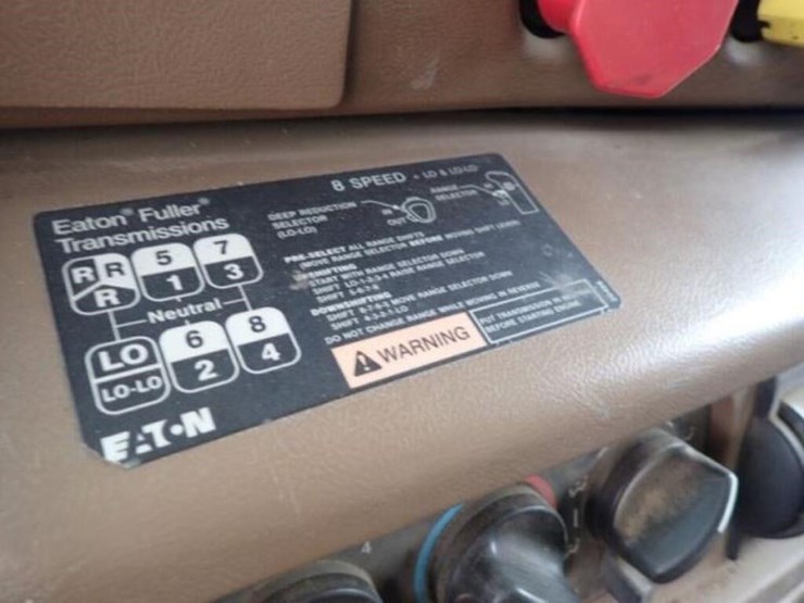 2003-mack-cv713-granite-tri/a-dump-truck-1m2ag10c4-image-10