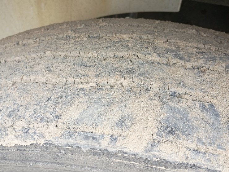 2000-international-9200i-image-70