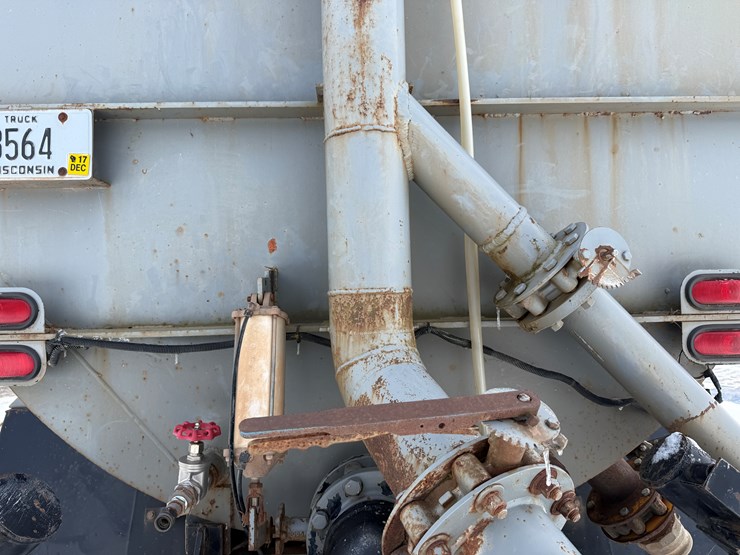 #2018-•-1978-international-f-2275-tandem-axle-water-truck-image-35