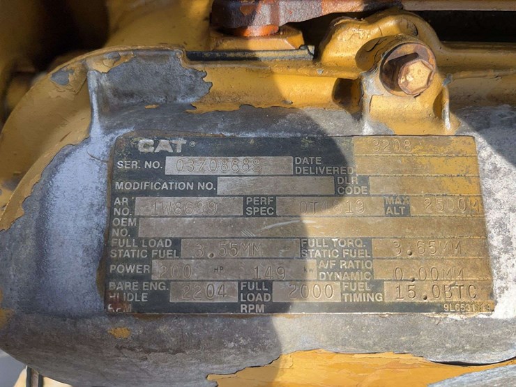 caterpillar-3208-image-8