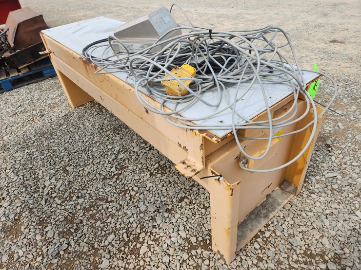 massey-ferguson-8-image-1