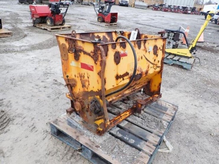 trackless-40-in.-salter/sander-image-4