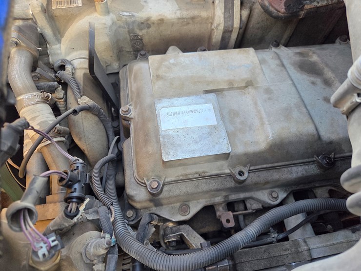 2012-international-7600-image-52