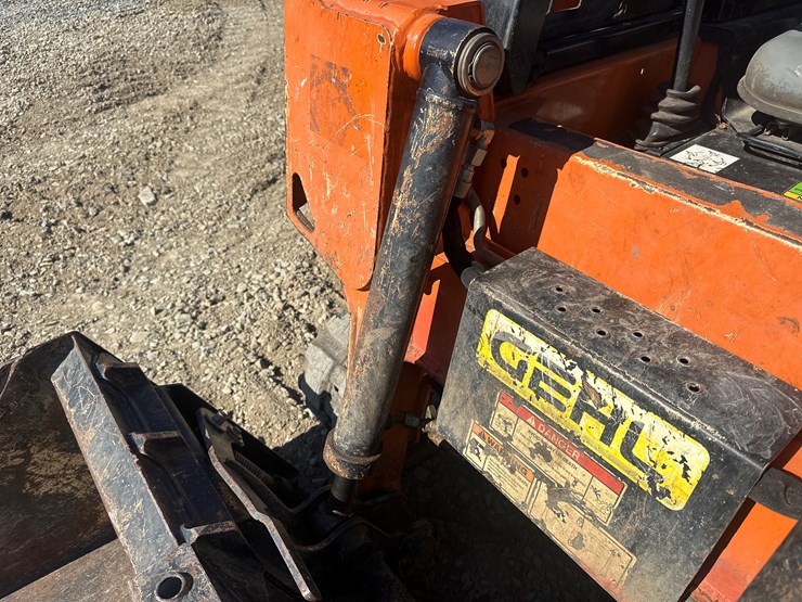 2020-gehl-rt105-image-28