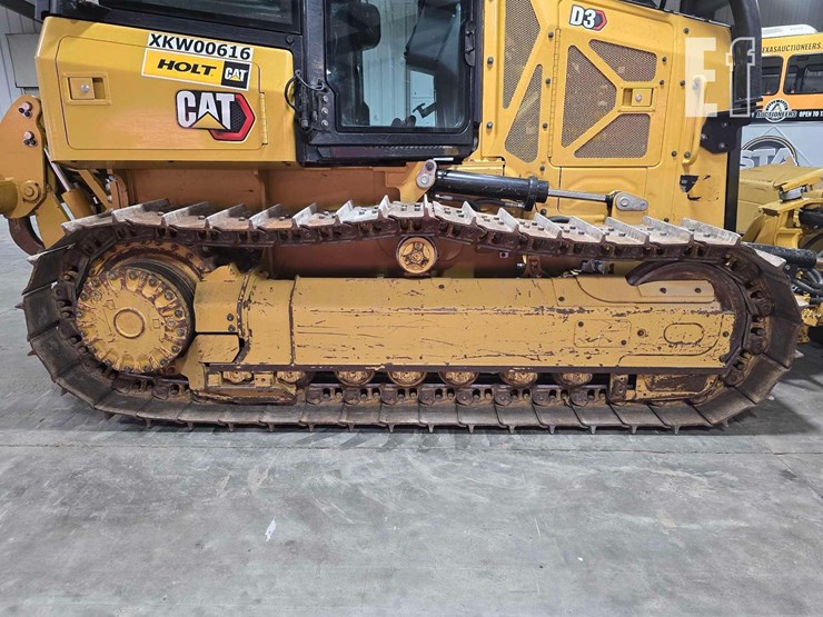 2021-caterpillar-d3-image-33