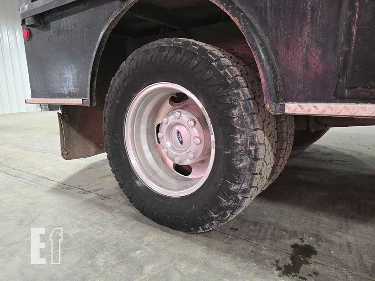 2006-ford-f350-image-21