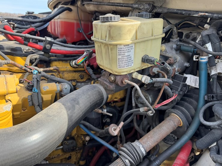 #2160-•-2006-freightliner-business-class-m2-box-truck-image-40