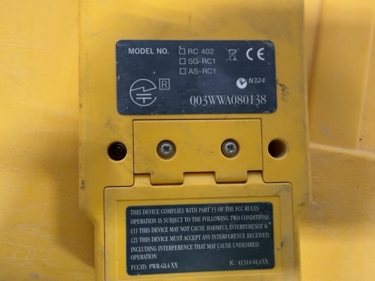 spectra-precision-ll300n-laser-level-image-8