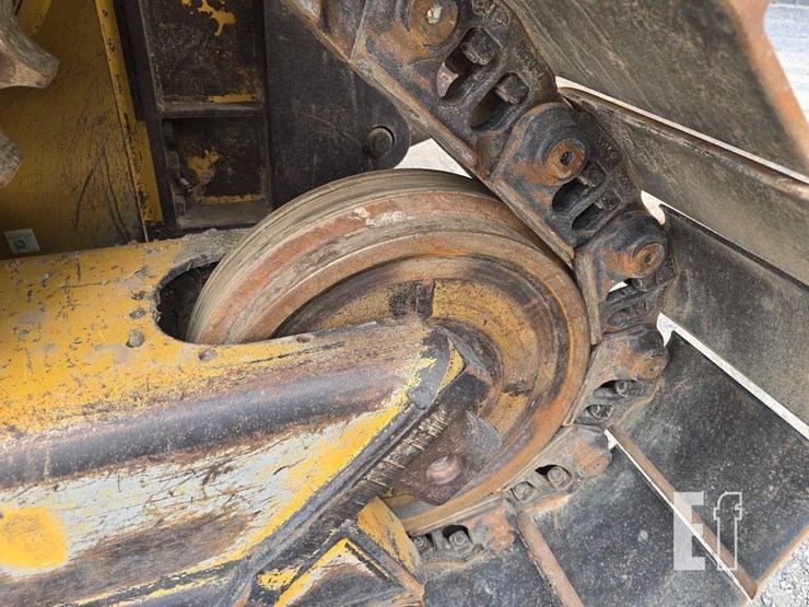 2019-caterpillar-d6-xe-lgp-image-33