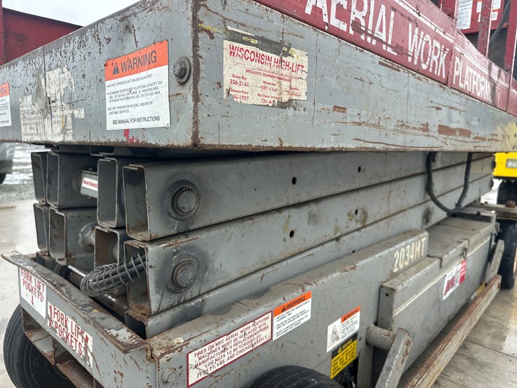 massey-ferguson-8-image-17