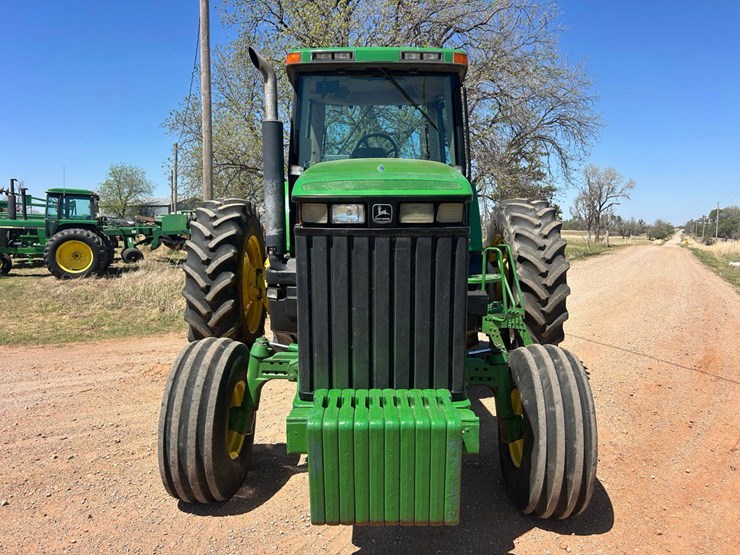 1996-john-deere-8300-image-23