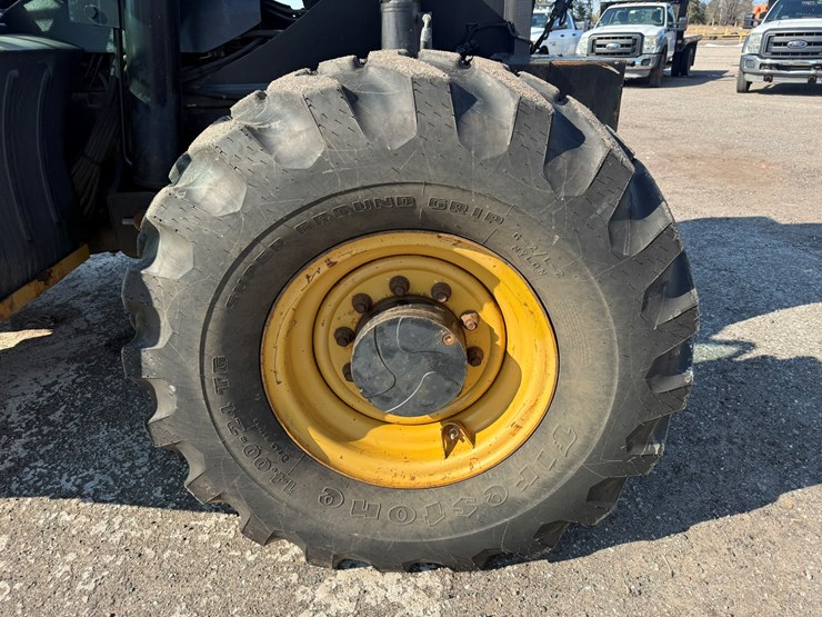 2007-caterpillar-tl1055-image-45