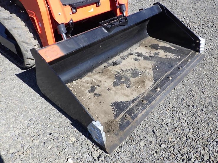 2024-kubota-svl75-3-image-13