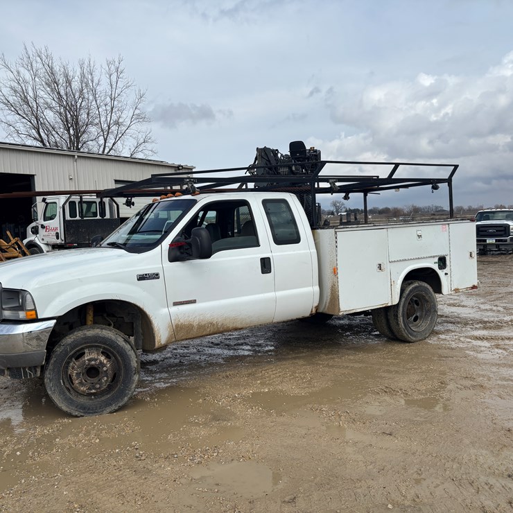 2004 FORD F450