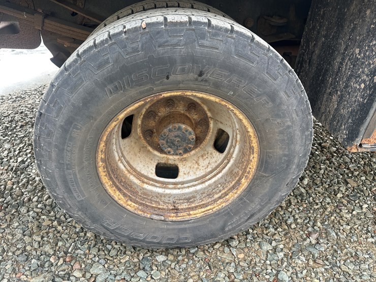 2010-ford-f350-image-56