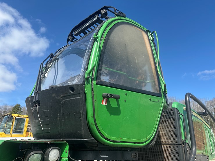 2011-deere-1270e-image-10