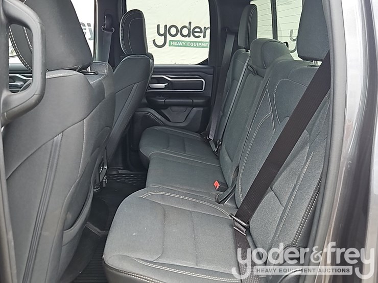 2018-dodge-ram-1500-image-23