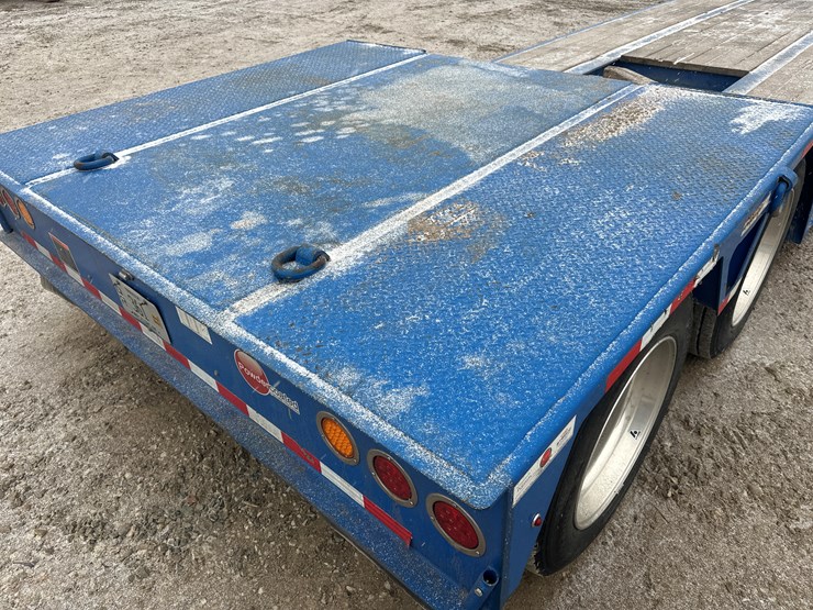 2022-globe-lowboy-image-26