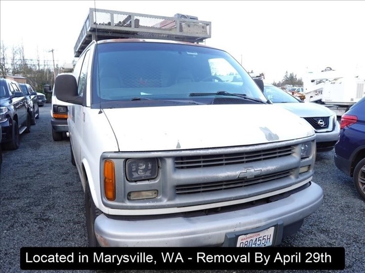 2002-chevrolet-3500-image-9