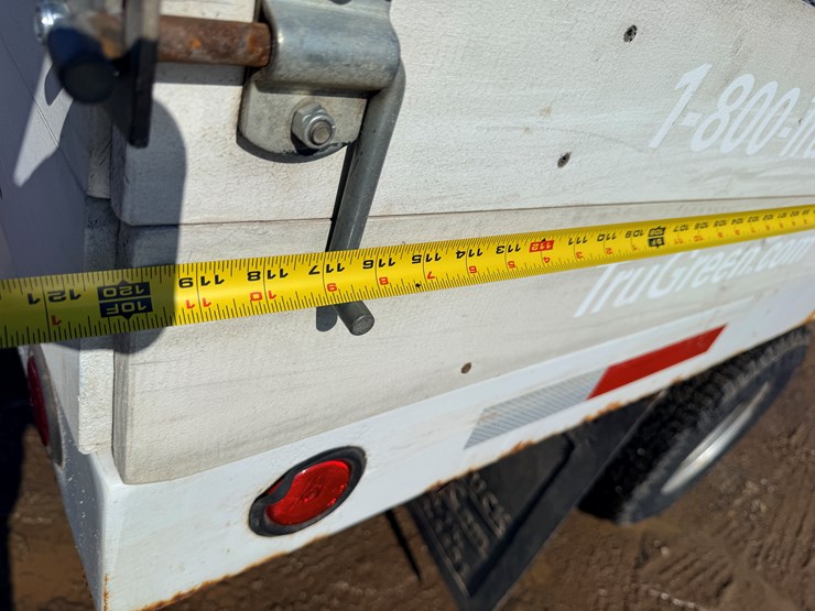 2006-chevrolet-3500hd-image-22