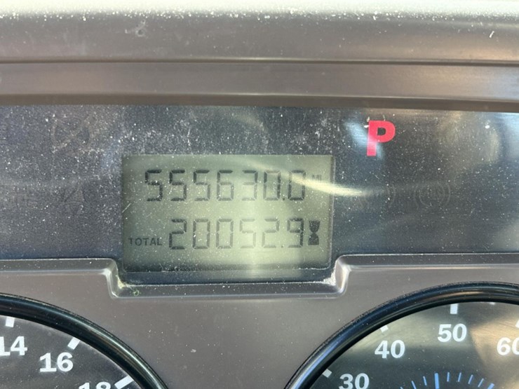 2003-massey-ferguson-8-image-67